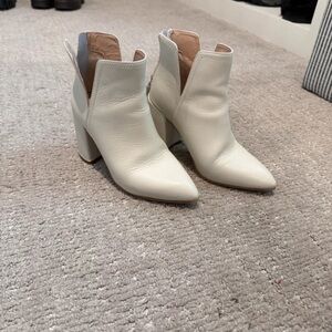 Steve Madden Off-White Heeled Boots